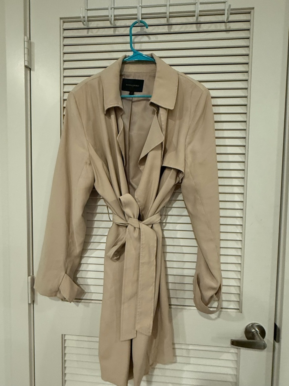 Banana Republic Classic Beige Trench Coat